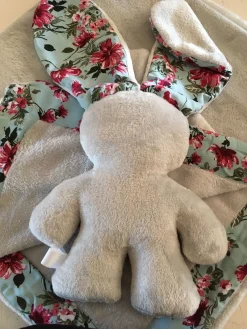 Snuggle Bunny and Cot Blanket